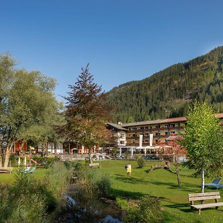 Lacus Hotel Am See Weissensee Εξωτερικό φωτογραφία