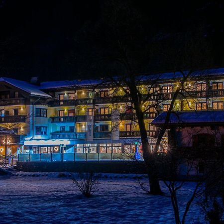 Lacus Hotel Am See Weissensee Εξωτερικό φωτογραφία