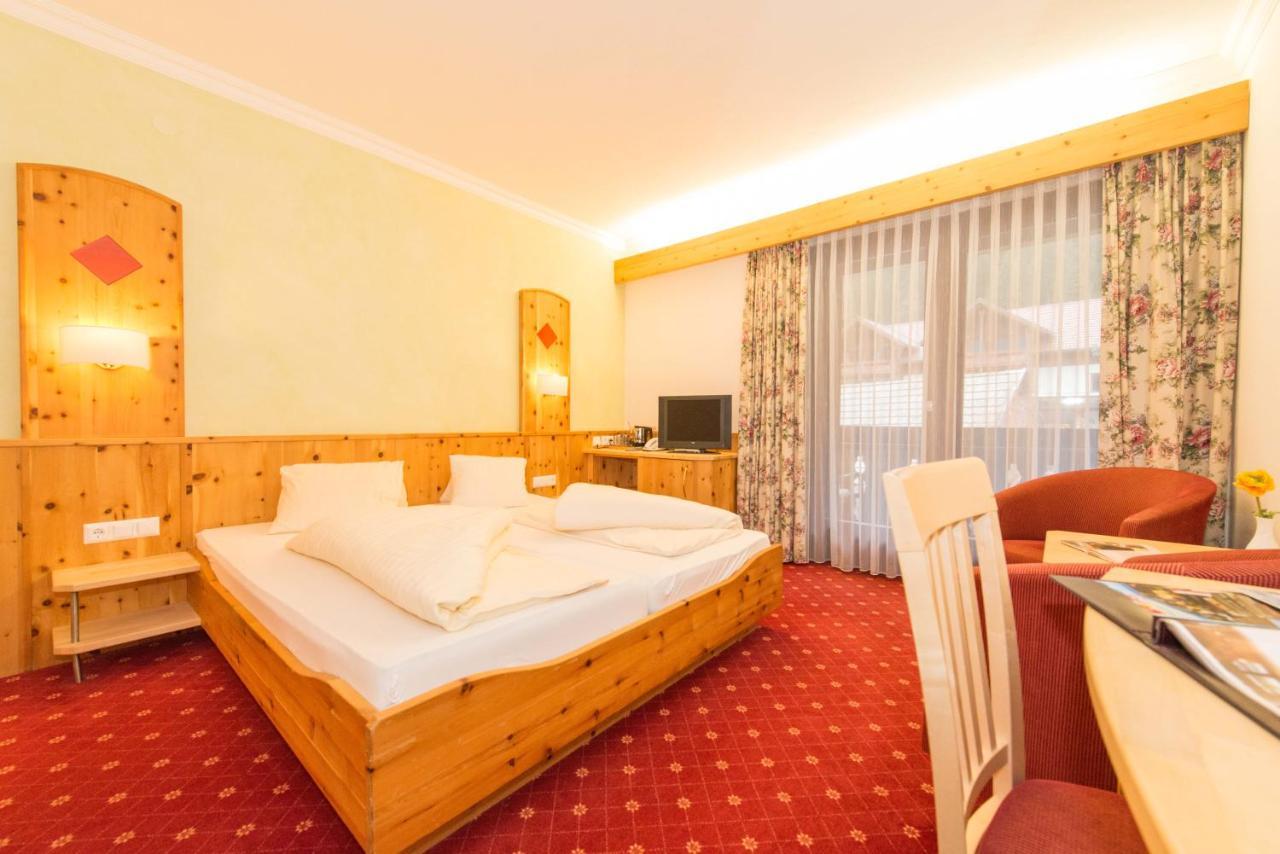 Lacus Hotel Am See Weissensee Εξωτερικό φωτογραφία