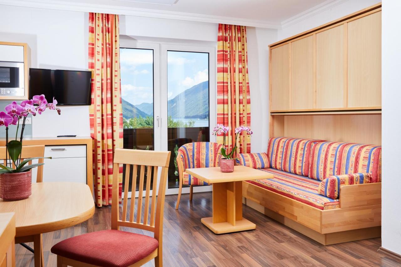 Lacus Hotel Am See Weissensee Εξωτερικό φωτογραφία