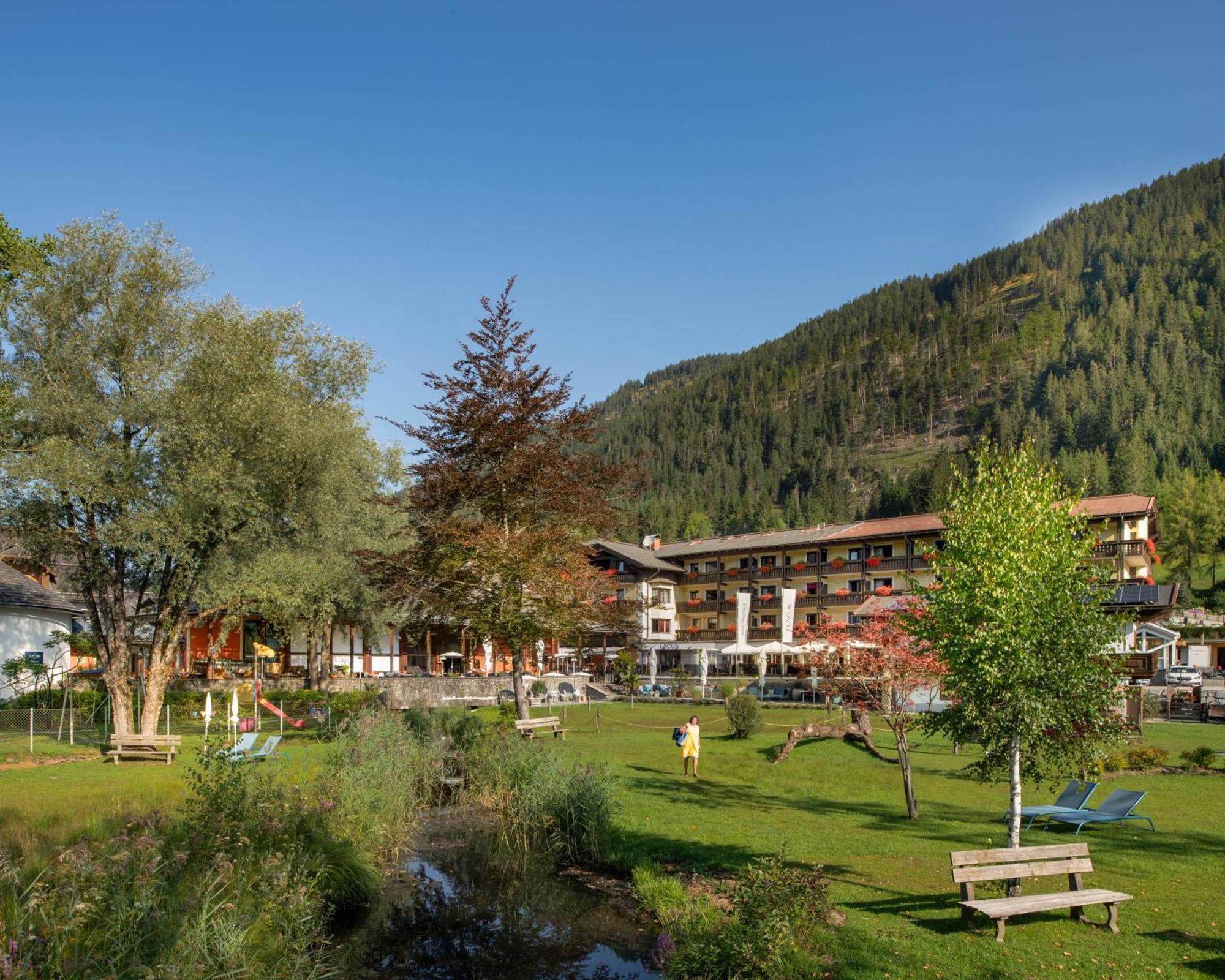 Lacus Hotel Am See Weissensee Εξωτερικό φωτογραφία